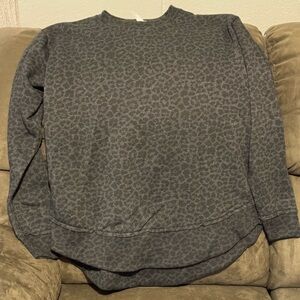 Live and Tell tunic sweatshirt